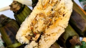 Yuk Bikin Nuansa Spesial Hari Ini dengan Menu Nasi Bakar Ikan Pedas