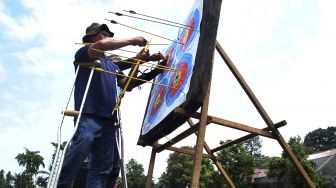 Latihan Panahan Atlet Disabilitas Kota Bogor