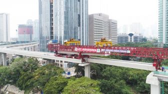 Adhi Karya Bentangkan U-Shaped Girder LRT Jabodebek