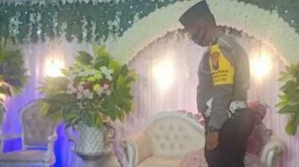 Heboh Polisi Naik Pelaminan, Beri Hukuman Push-up ke Pengantin Pria