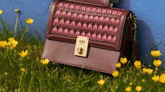 Woven Bag Jadi Koleksi Terbaru Coach Edisi Fall 2020