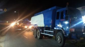 Warga Resah, Truk Bertonase Besar Bikin Jalan Lintas Bono Rusak