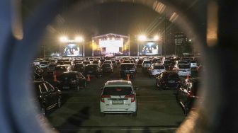 Intip Kemeriahan Konser Drive-In Pertama di Jakarta