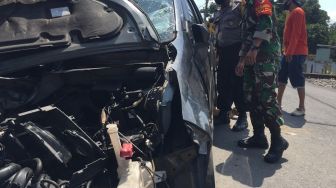 Mobil Isi Satu Keluarga Disundul Kereta Api, 4 Luka-luka, Satu Kritis