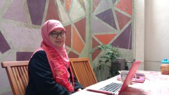 Profil Komisioner Komnas Perempuan, Jadi Baby Sitter Hingga Didapuk Sebagai Guru Besar Kajian Gender