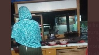 Niat Beli Makan Tengah Malam, Orang Ini Malah Lihat Sosok Transparan