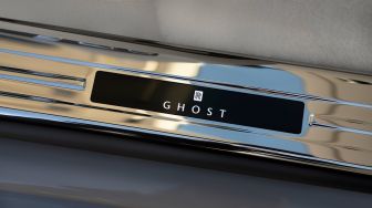 Best 5 Oto: Launching New Rolls-Royce Ghost, Hyundai-BTS Buat Lagu Keren