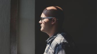 Studi: Pria dengan Gen Kepala Botak Lebih Berisiko Kena Covid-19 Parah