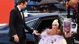 Best 5 Oto: Koleksi Mobil Lady Gaga, Kenangan Idan Separo Motoran