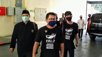 Resmi! Pakai Baju Sumbar PDIP, Pemuda Minang Laporkan Puan Marahani