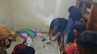 Polres Pasbar Tangkap Dua Pengedar Sabu di Koto Baru Luhak Nan Duo