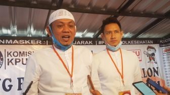 Menjemput Takdir, Ali -Lian Daftar ke KPU Cilegon Lewat Jalur Independen