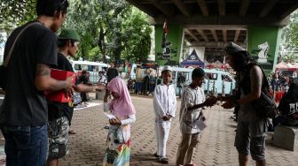 Mulia Sekali, Anak Punk Tebet Donasikan Uang Peduli Anak Yatim