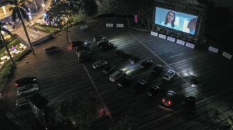 Begini Suasana Bioskop Drive-In Pertama di Jakarta