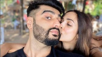 Pasangan Arjun Kapoor dan Malaika Arora Positif Covid-19