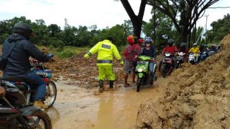 Longsor Parah, Jalan Palaran menuju Samarinda Seberang Ditutup