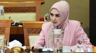 DPR Harap, Rakyat Tidak Dibebani Pembayaran Vaksin Covid-19