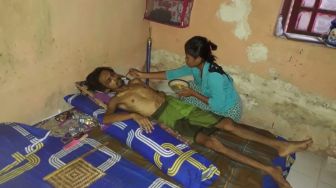 Mansyur, Sopir Angkot di Serang Sakit Tumor Anus Sulit BAB dan Kentut