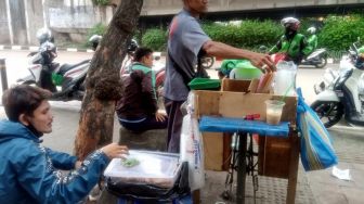 Perih Jerit Hati Driver Ojol Sambut PSBB Total Jakarta: Ya Allah...