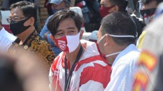 Umumkan Positif Covid-19, Gibran Putra Jokowi: Istri dan Anak Saya Negatif