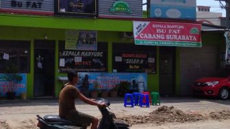 Duh, Warung Makan Bu Fat Jadi Klaster Penyebaran Covid-19