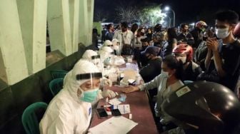 Kasus Virus Corona di Surabaya Hampir 70 Persen Didominasi Kalangan Pemuda