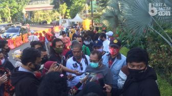 Sosialisasi Diri di KBS, Calon Wakil Wali Kota Surabaya DItuding Korupsi