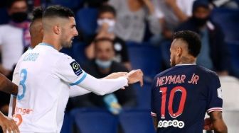 5 Hits Bola: PSG Juara Piala Super Prancis, Neymar Ejek Pemain Marseille