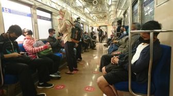 Pasca Libur Natal, Pengguna KRL di Stasiun Bogor Naik Tapi di Stasiun Bekasi Turun