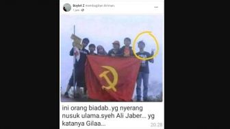 CEK FAKTA: Benarkah Penikam Syekh Ali Jaber Pernah Kibarkan Bendera PKI?