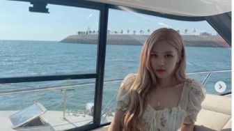 Bikin Syok, Rose Blackpink Dihadiahi Cemilan Indonesia Jipang?