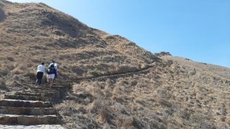 Pulau Padar Bagai Pasar Menhut Batasi Wisatawan Demi Jaga Komodo