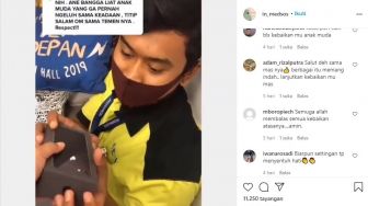 Haru! OB Tak Punya Ponsel Demi Biaya Adik Sekolah Dapat Hadiah Hape