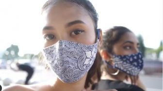 50 Wirausaha Muda Kampanyekan Pakai Masker Kain Tradisional