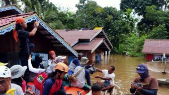 720 Jiwa Mengungsi Akibat Banjir di Melawi