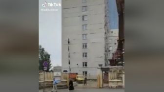 CEK FAKTA: Mayat Covid-19 Digantung di Dinding Rumah Sakit Rusia?