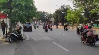 Tawuran Pecah di Pulogadung Makan Korban, Bocah Terkapar Bercucuran Darah