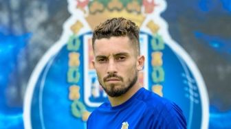 Profil Alex Telles, Pemain Incaran Manchester United