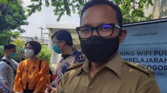 Lawan Virus Corona, Wali Kota Bogor Sempat Puasa Main Medsos
