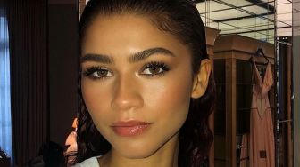 Zendaya Kembali Memenangkan Emmy Award untuk Penampilannya di Euphoria Season 2