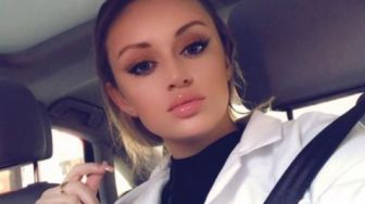 Dikenal Jadi Model Playboy, Wanita Ini Ungkap Dirinya Juga Calon Dokter