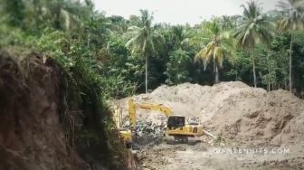 Polres Pandeglang Tutup Penambangan Batu Bodong di Cigeulis