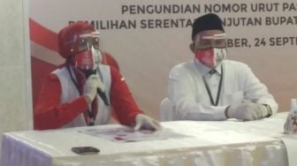 Ditanya Keruwetan RAPBD Jember, Paslon Petahana Faida Lempar ke Calon Wakilnya