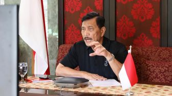 Keras! Luhut Ancam 'Pemain' Obat Covid-19: Jual Mahal, Gudangnya Kami Razia