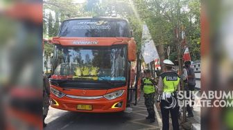 Operasi Yustisi, Bus Pariwisata di Palabuhanratu Sukabumi Diberhentikan