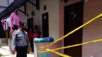 Darah Mengalir dari Pintu Kontrakan Pagi-pagi, Marlina Silet Urat Nadi