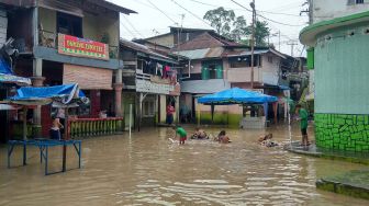 Nasib Warga Kampung Aur Medan, Jadi Langganan Banjir Hingga Janji Politik