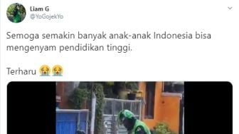 Bikin Haru, Perjuangan Anak Pengemudi Ojek Online Dapatkan Beasiswa Kuliah