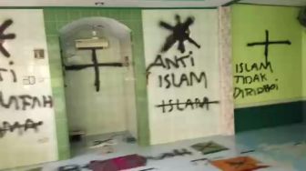 Musala di Perum Villa Tangerang Elok Dipenuhi Coretan, Alquran Dirusak