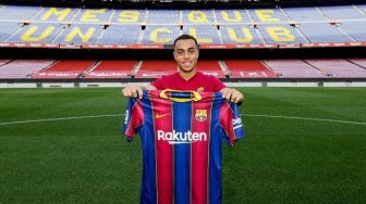 Barcelona Resmi Datangkan Sergino Dest, Klausul Rilisnya Rp 6,9 Triliun